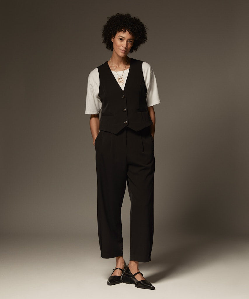 Masai Punna Trousers- Black