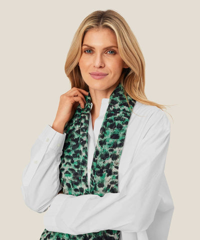 Masai Abenna Scarf Winter Green