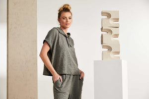Naya Embossed Hooded Top Army