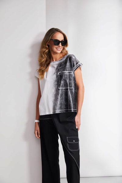 Naya Spray Print Top- Black
