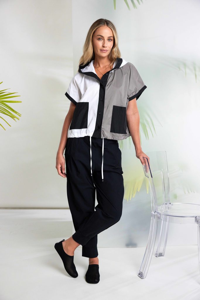 Naya Two Tone Hooded Jacket With Contrast Panel And Pockets