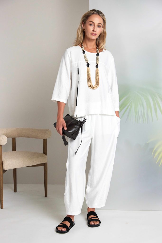 Naya Soft Pull Up Trouser With Lip Effect White