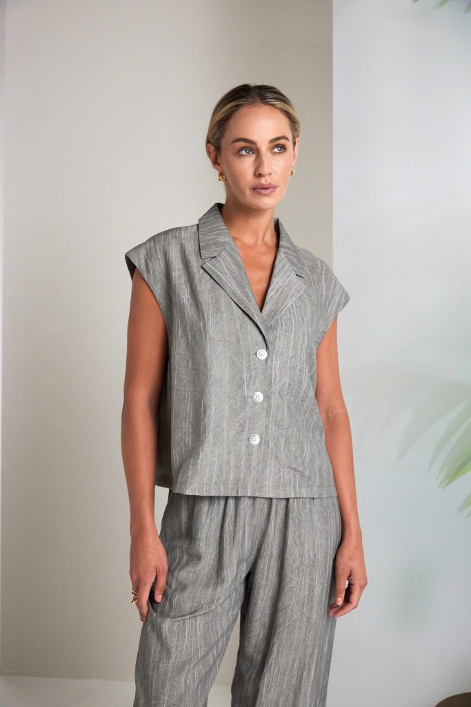 Naya Button Through Collar Waistcoat