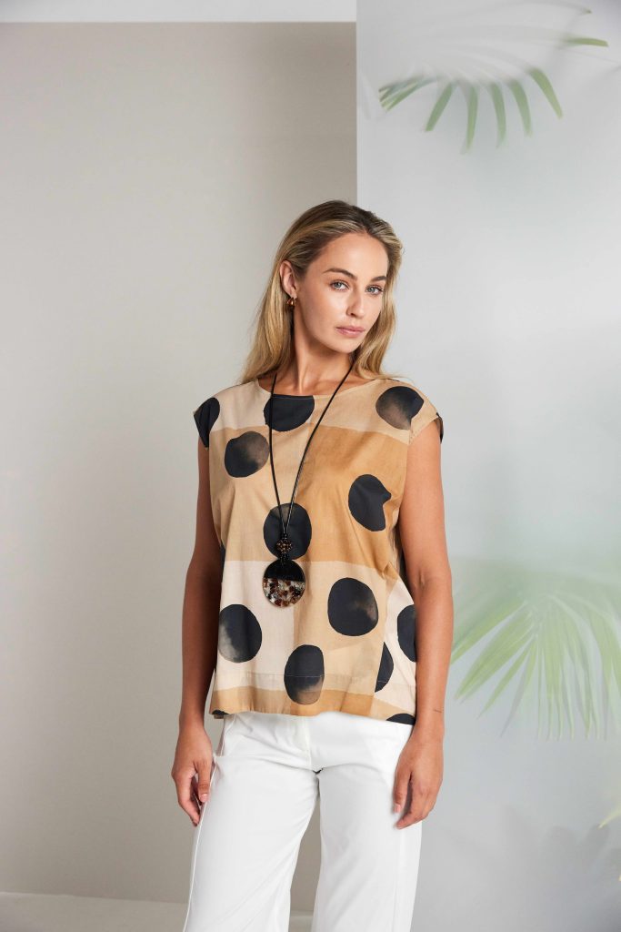Naya Disc Necklace With Half Print
