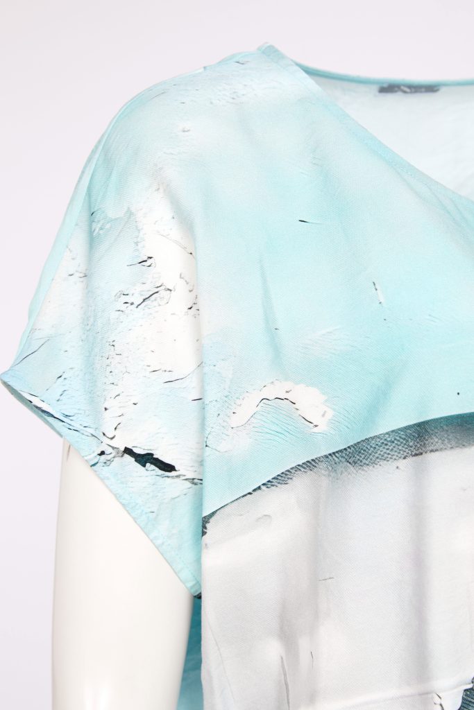 Naya Square Shape Faded Print Top
