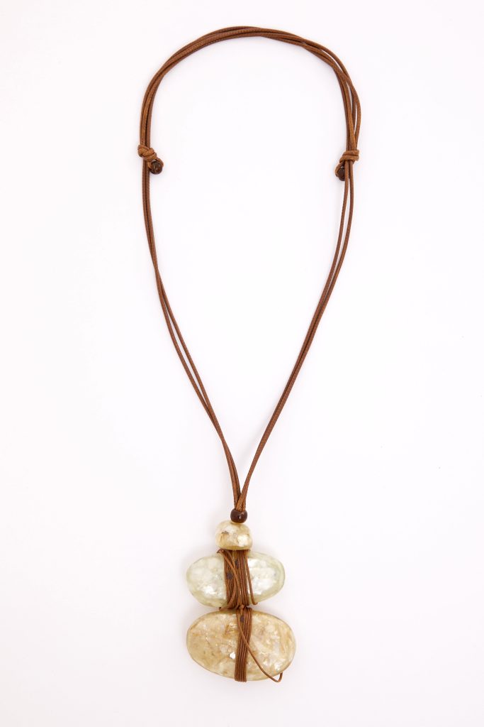 Naya Marble Effect 3 Stone Necklace