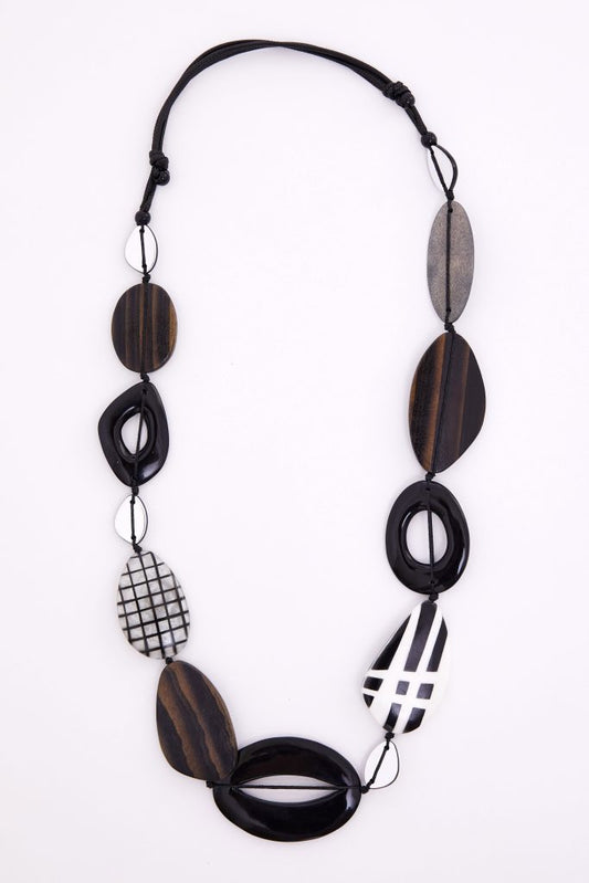 Naya Print Stone Necklace With Beads