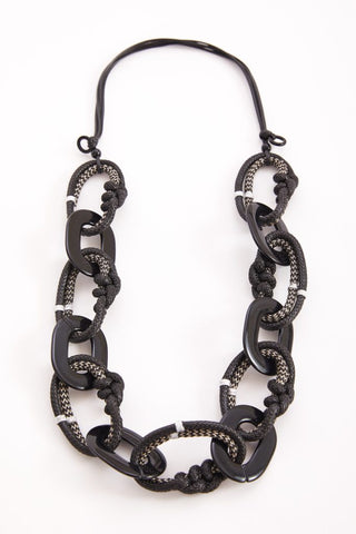 Naya Bead Necklace With Chunky Loop contrast trim