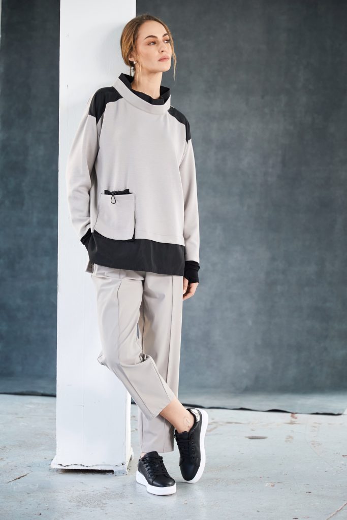 Slim Leg Drawstring Waist Trouser With Jeet Pocket Taupe