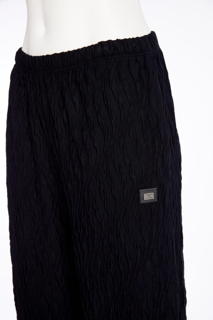 Naya Embossed Knit Soft Pull Up Trouser