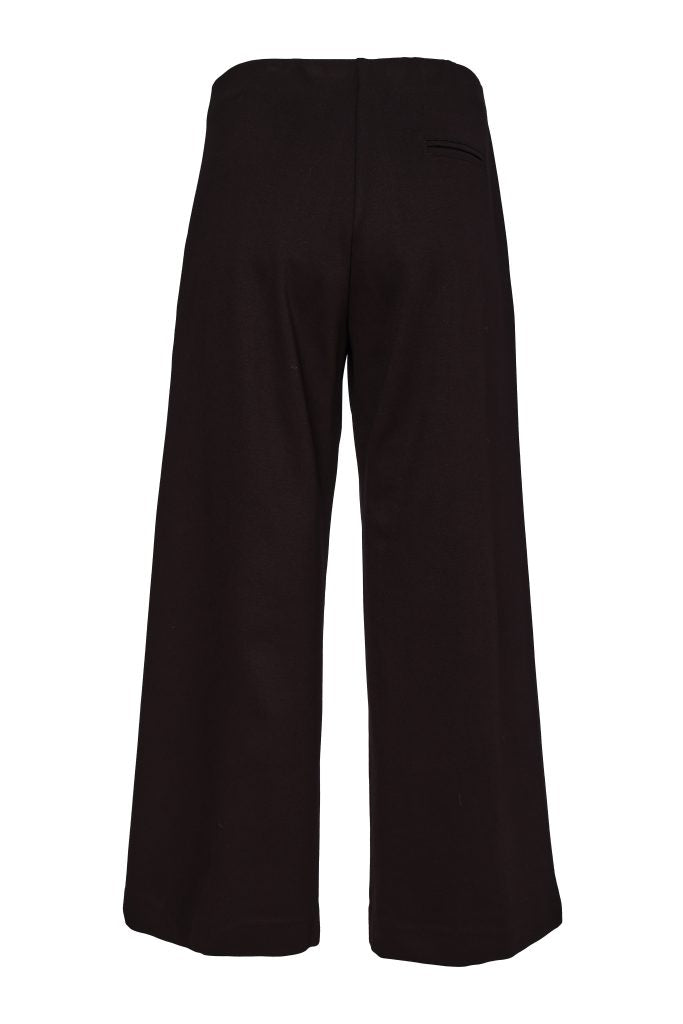 Naya Soft Wide Leg Trouser With Side Pocket