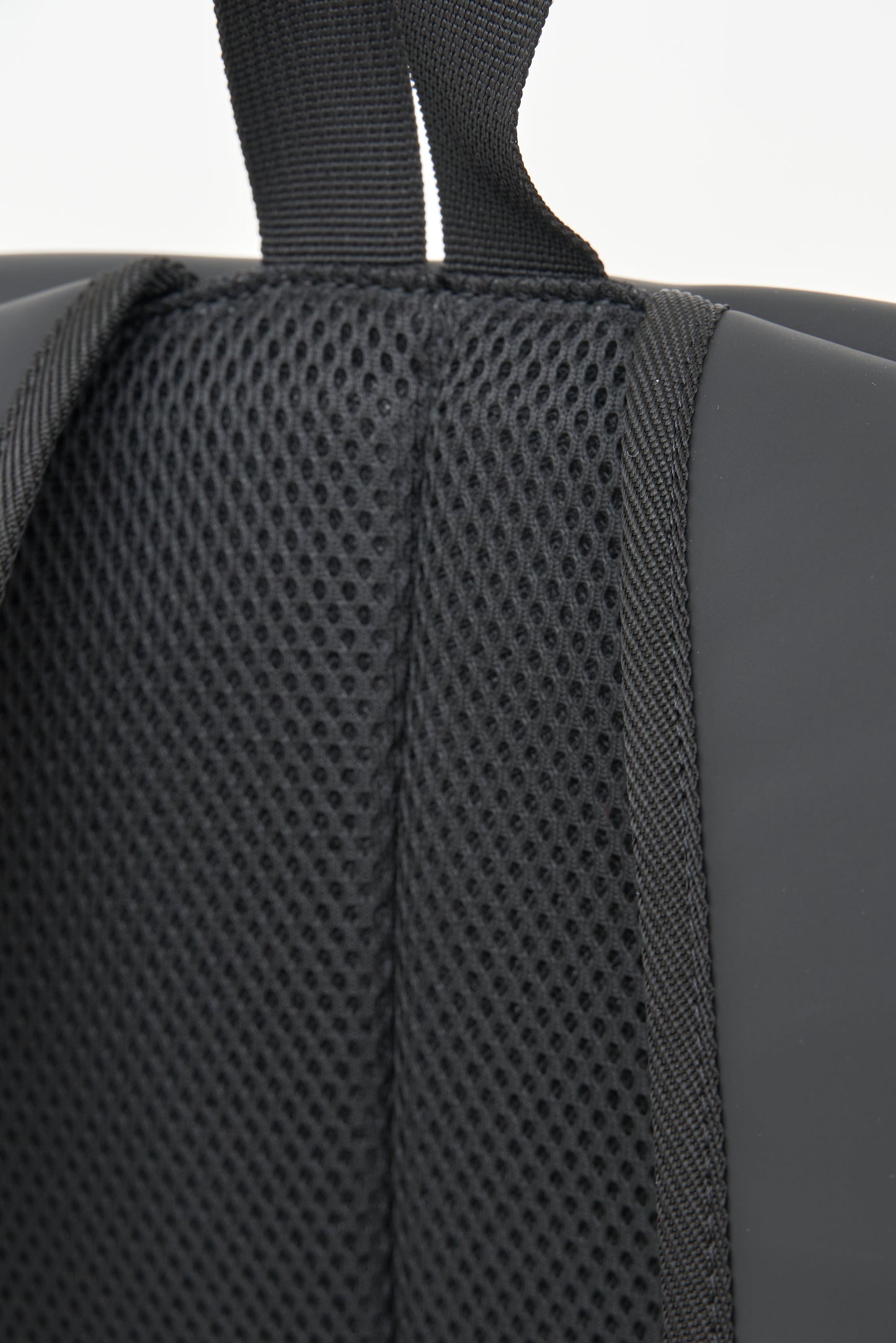 Tanta Sniego Bag- Black