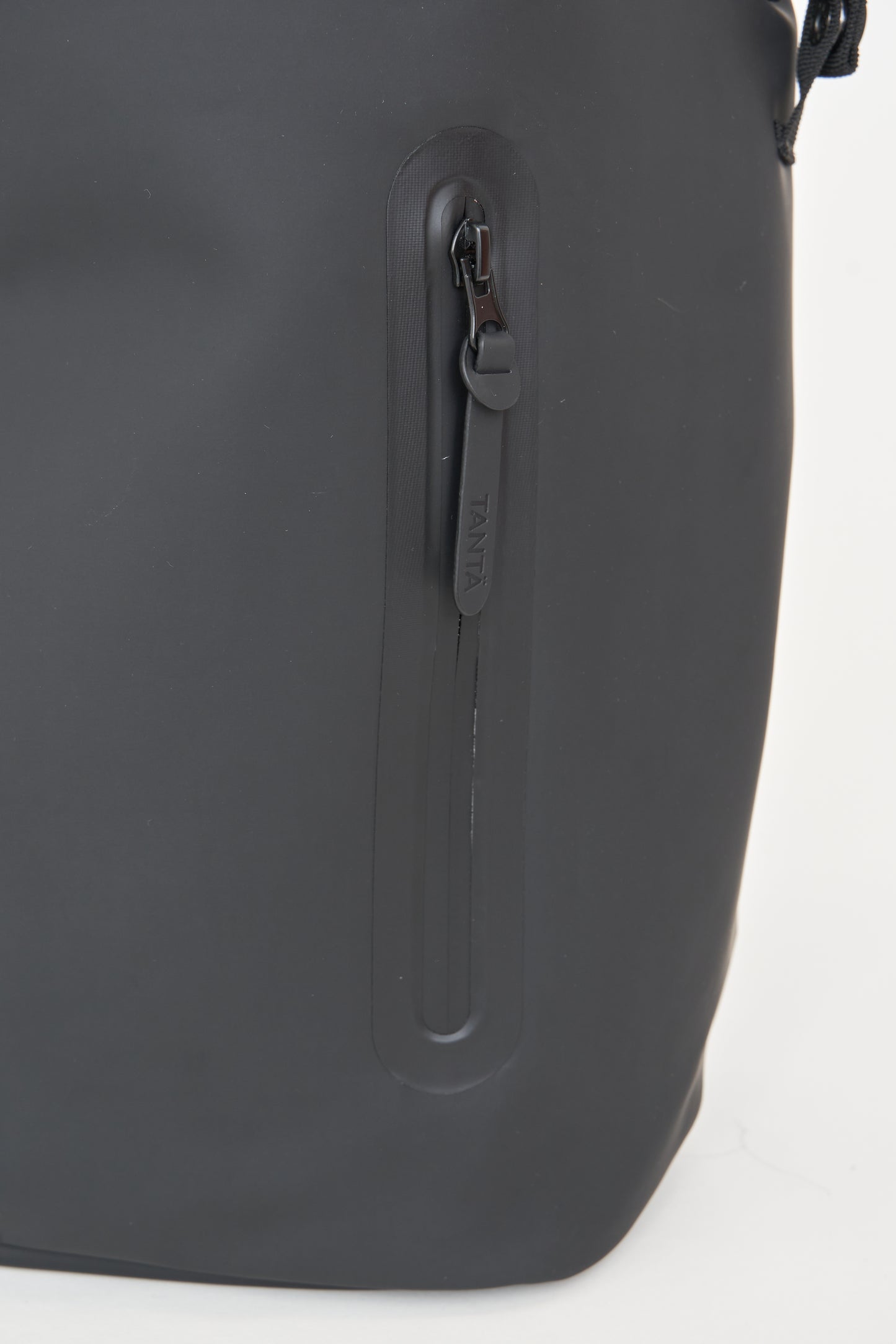 Tanta Sniego Bag- Black