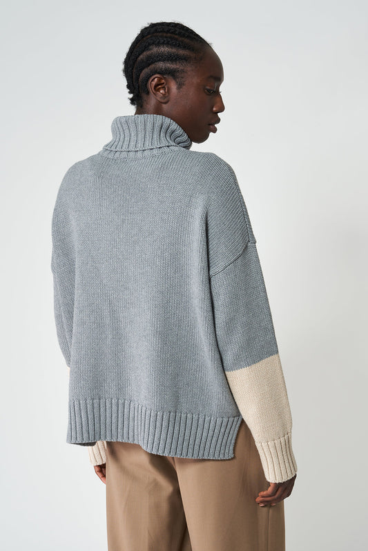 Tanta HAU Sweater- Grey