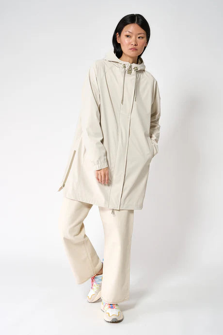 Tanta Neboa Raincoat Whitecap Grey