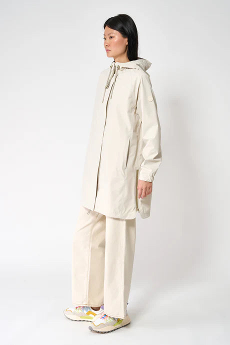 Tanta Neboa Raincoat Whitecap Grey
