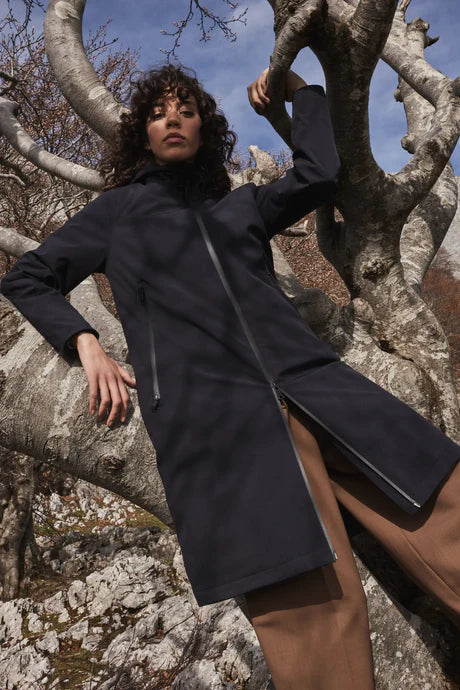 Tanta Pfütze Coat - Black