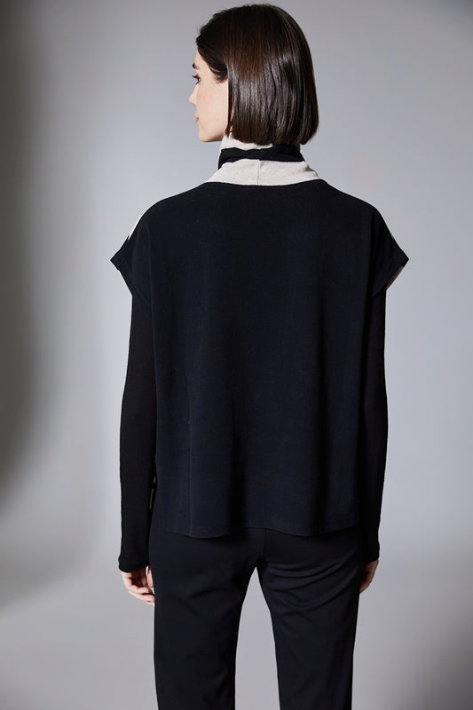 Peruzzi Sleeveless Fleece Sweater