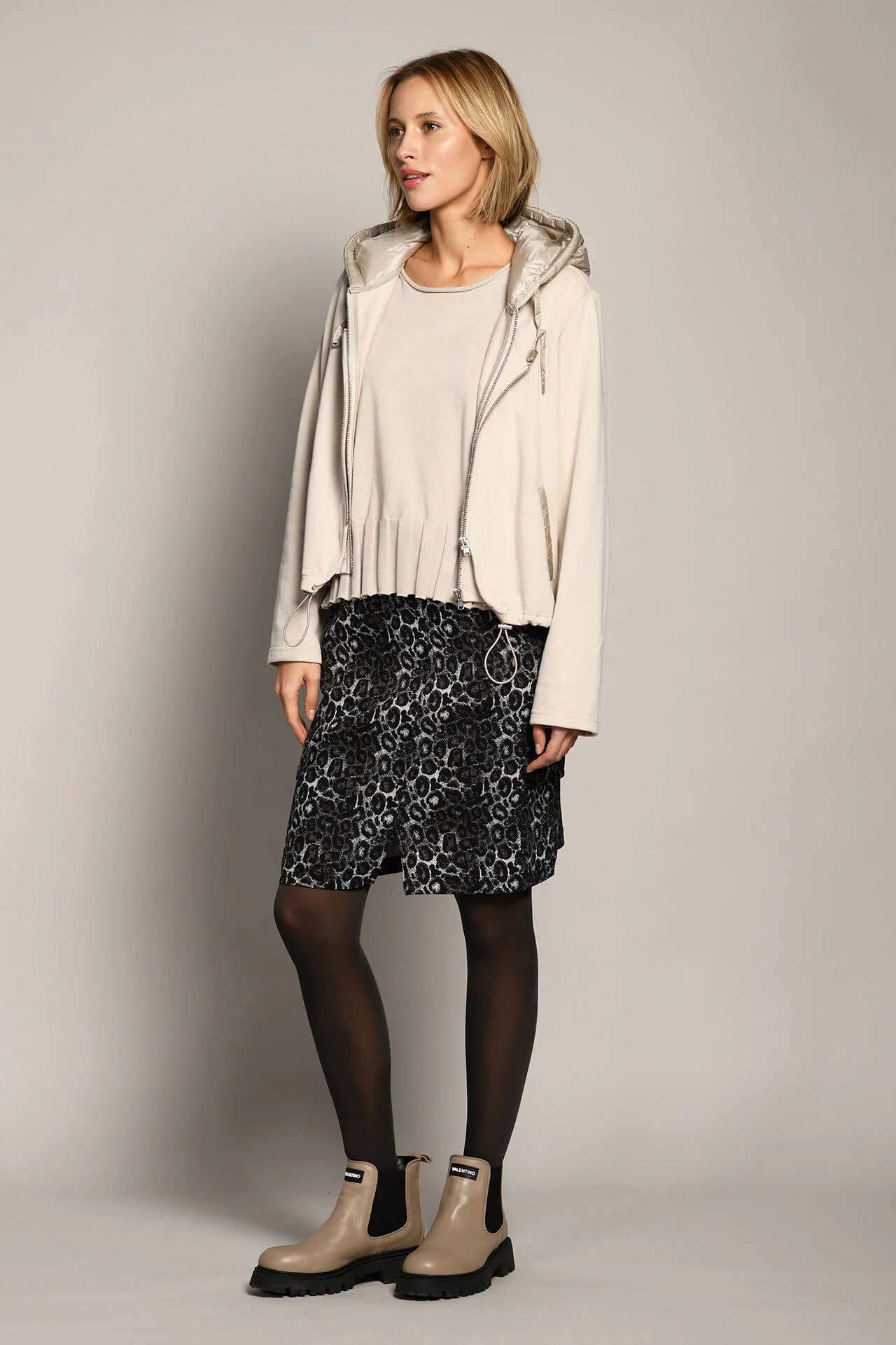 Amber & Moon Jacket with Hood Pebble