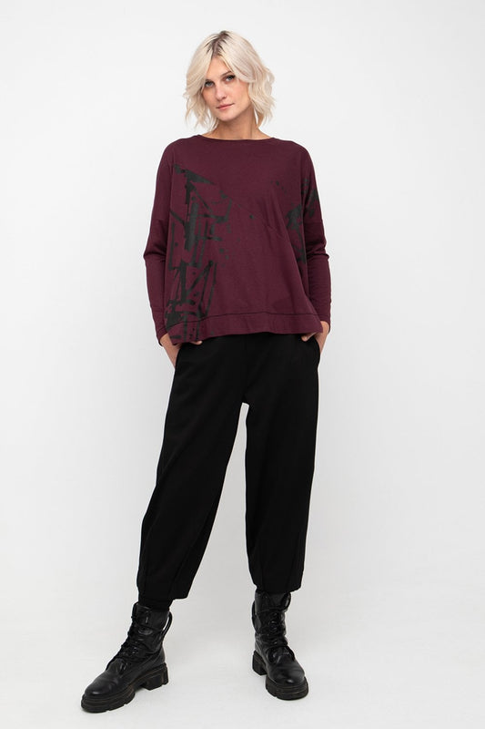 Ozai N Ku Abstract Paint Print Jersey Top Burgundy
