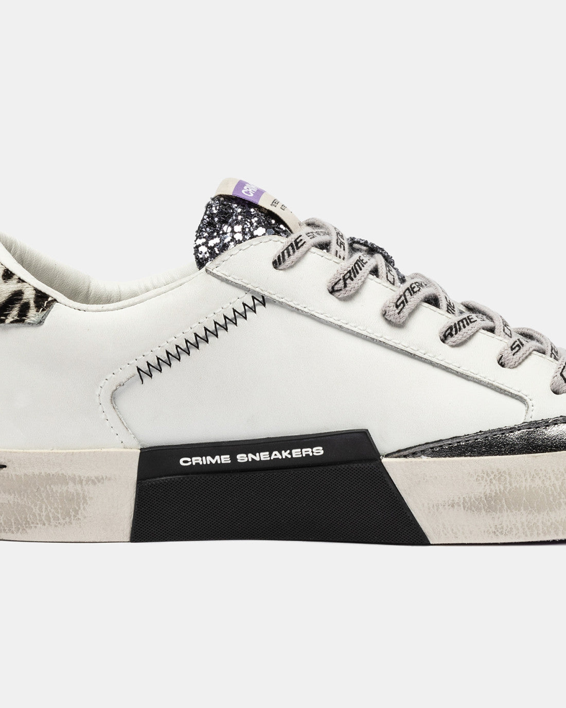 Crime Distressed Night Roar