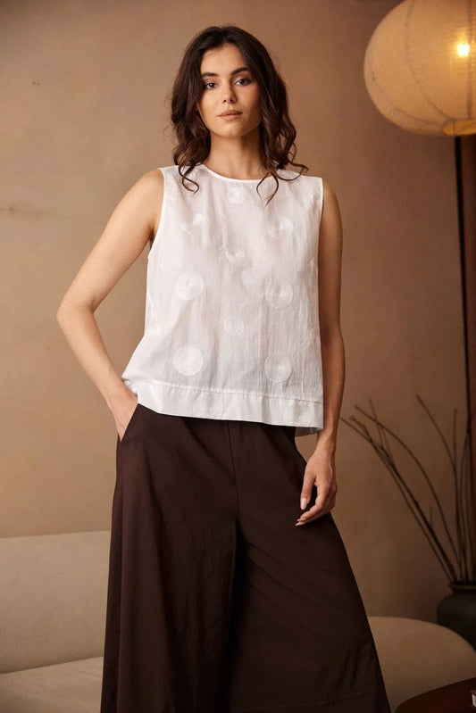 Peruzzi Embroidered Circle Top