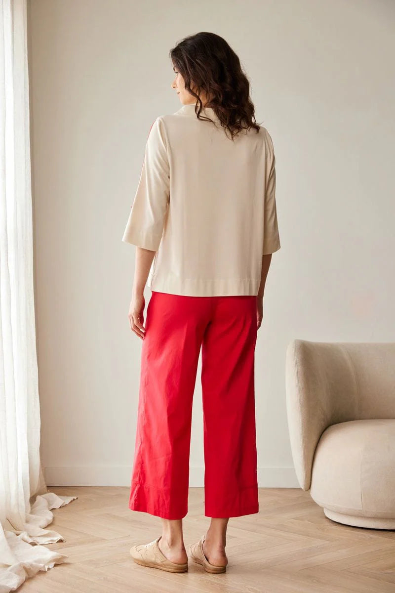 Peruzzi Contrast Sleeve Top