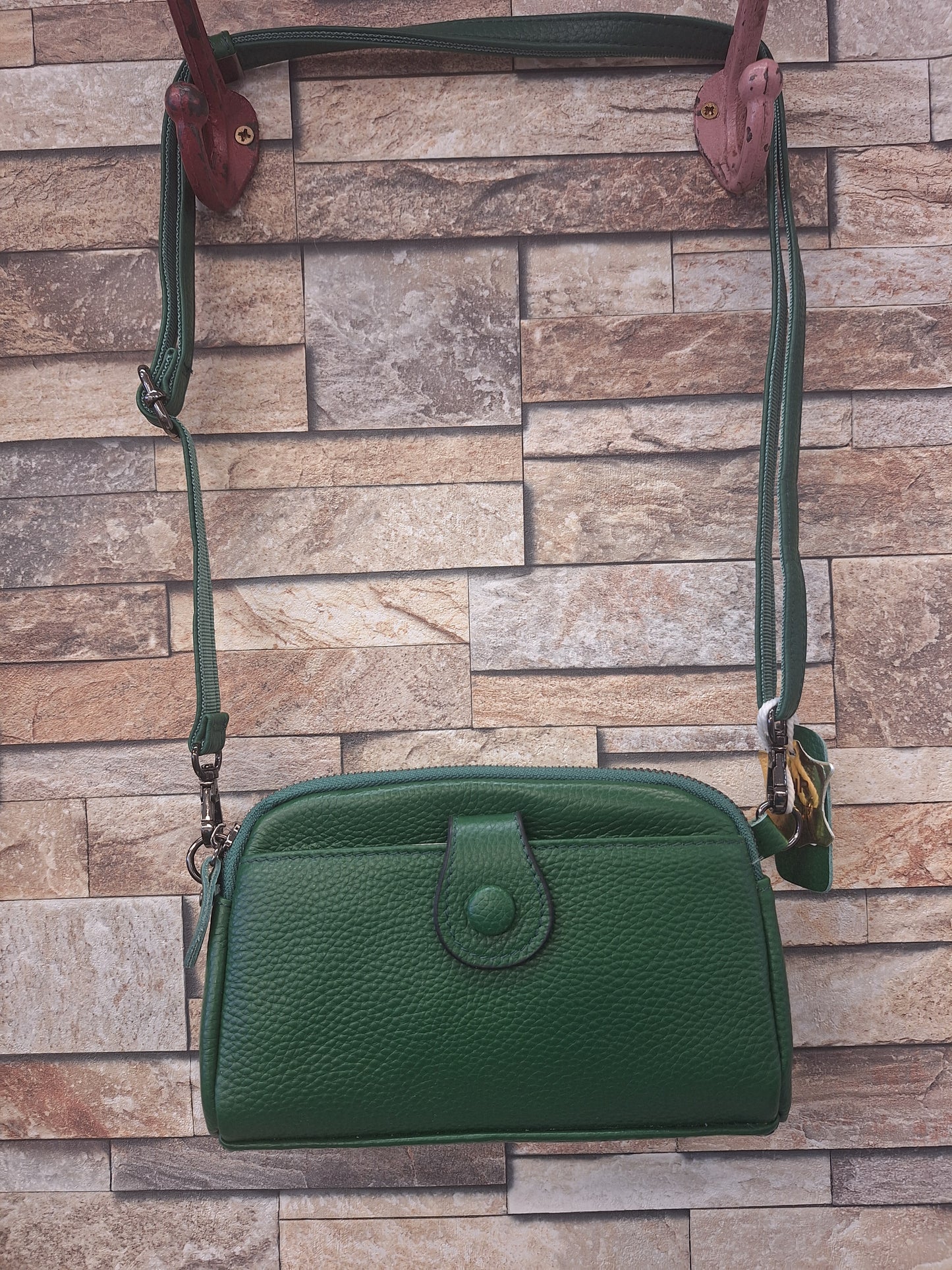 Leather holdall bag