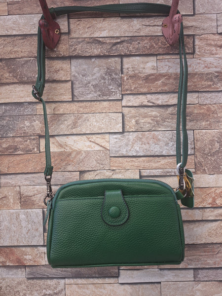 Leather holdall bag