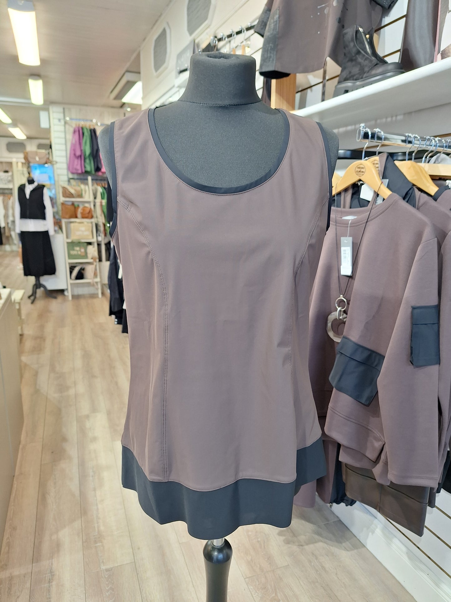 Naya Cami Top With Contrast Hemline Cocoa