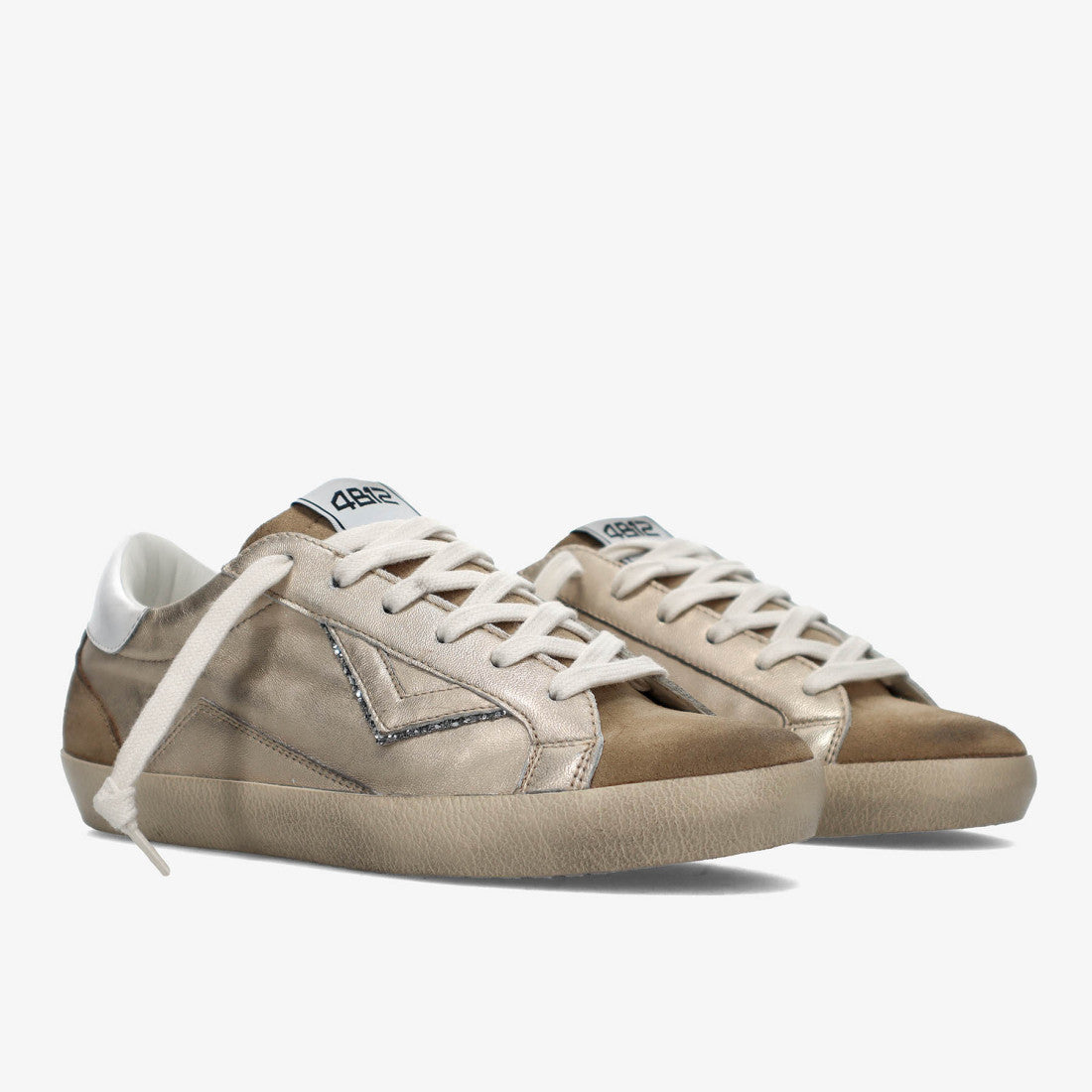 4B12  Suprime Trainers in platinum leather