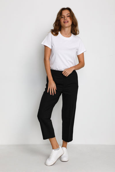 Kaffe KAsakura HW Cropped Pants- Black